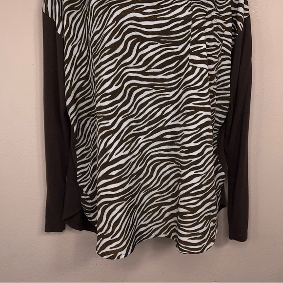 LARGE MICHAEL MICHAEL KORS BROWN ZEBRA PRINT TOP FAUX FUR FRONT - Picture 10 of 13